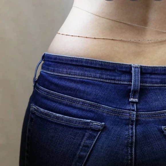 Silver tone single layer belly chain - Picture 4 of 5